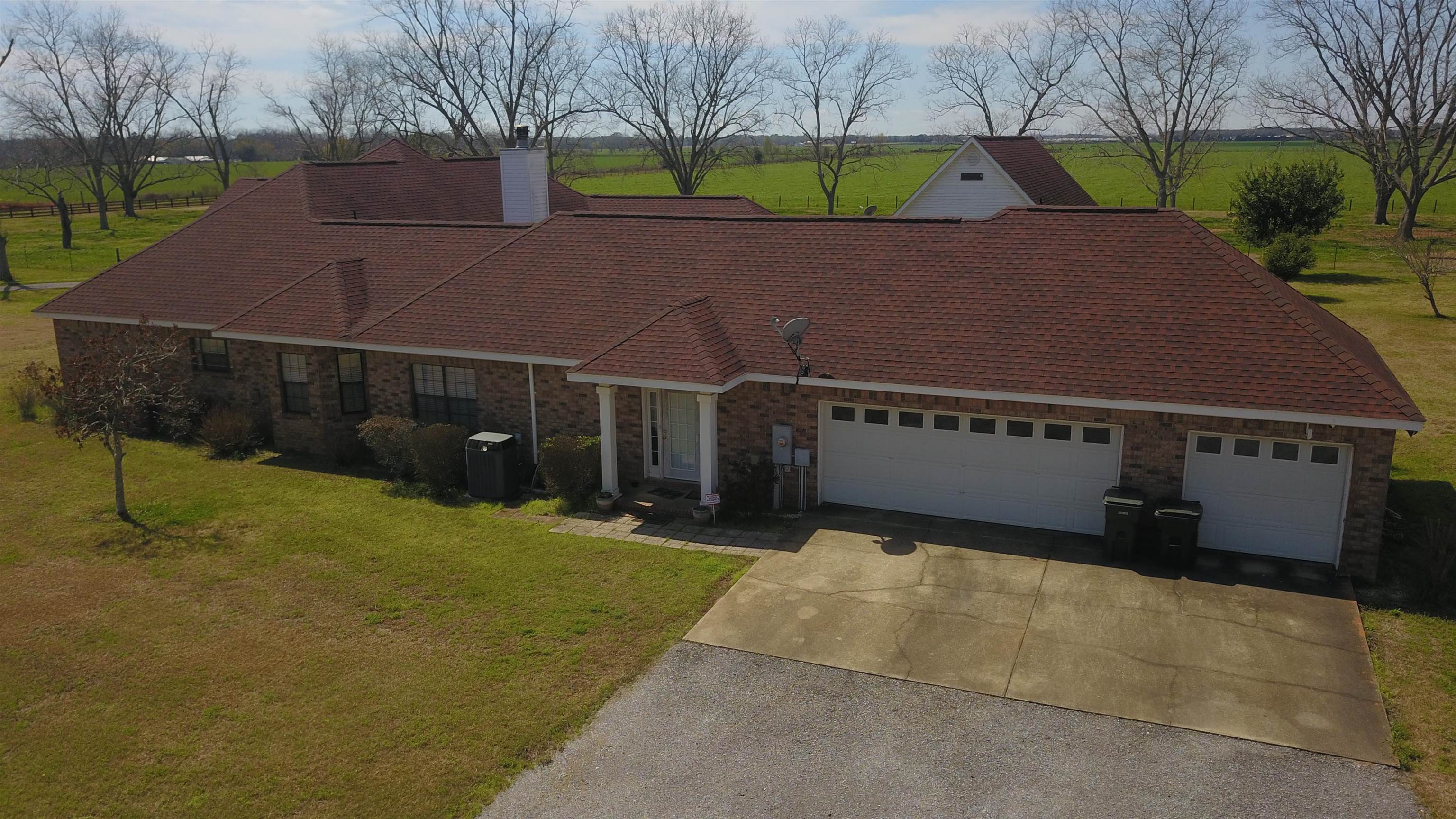 17307 Driskell Road Loxley, AL 36551 - Photo 2 of 45