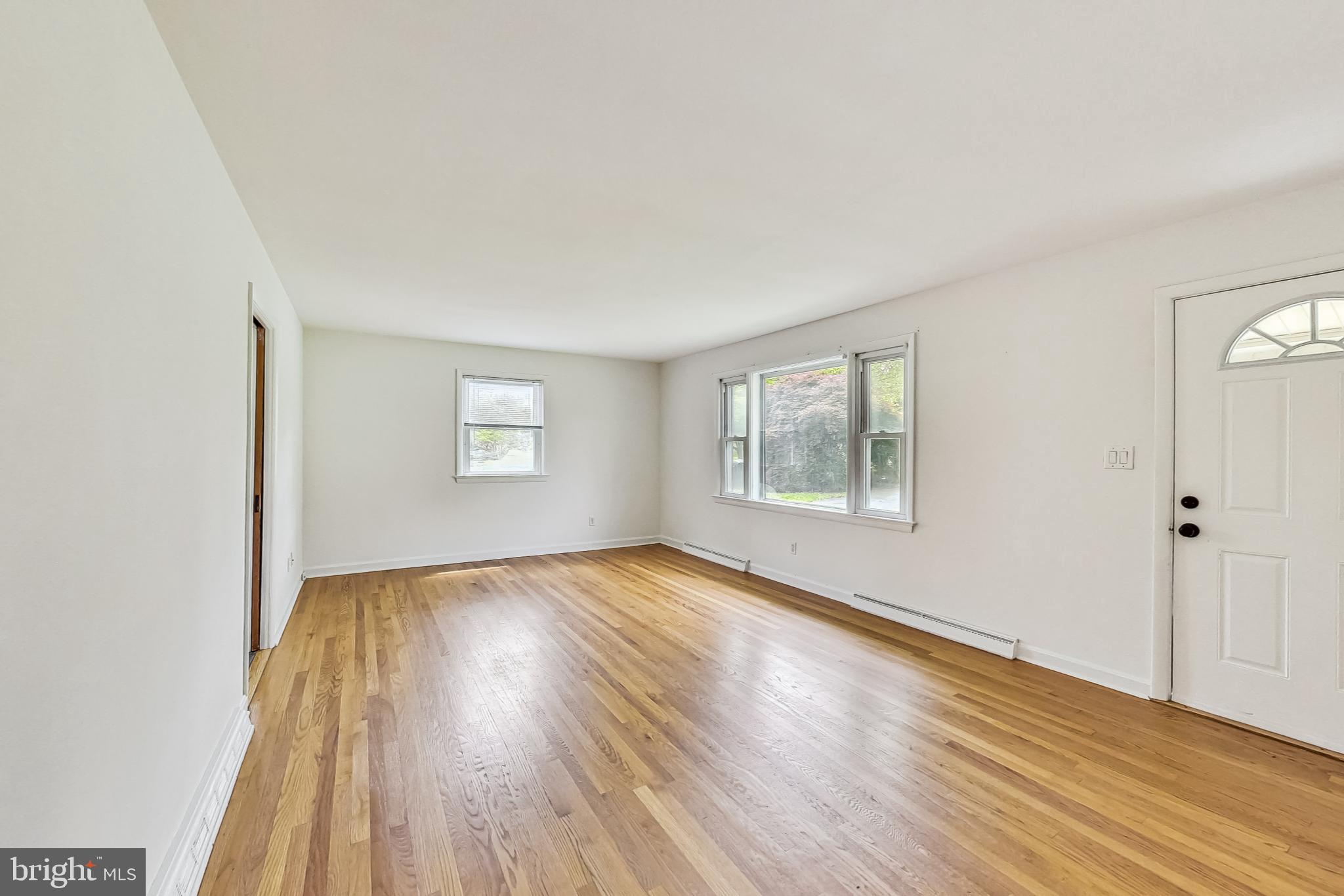 9137 Gue Road Damascus, MD 20872 - Photo 8 of 51