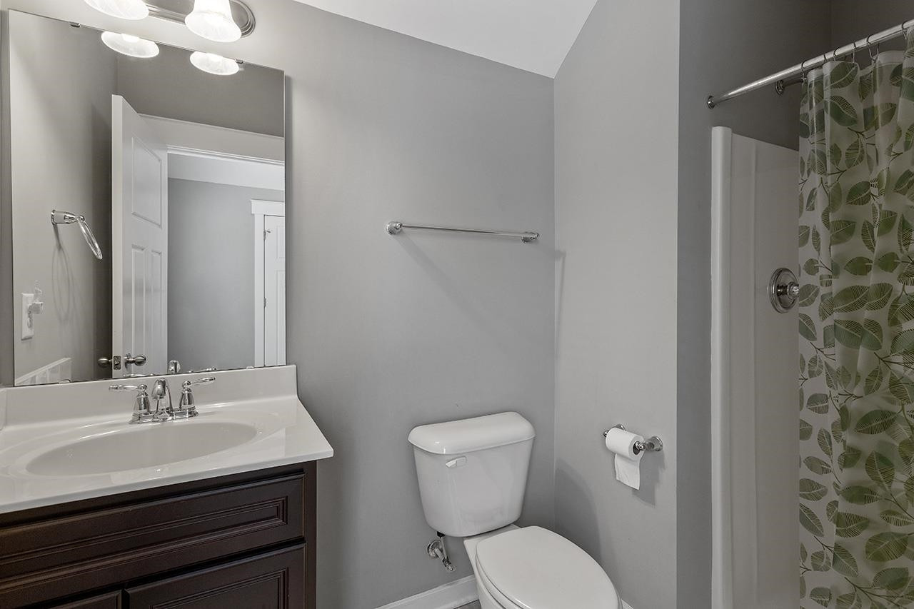 3051 Freeman Farm Way Rolesville, NC 27571 - Photo 30 of 37 Third floor full bathroom