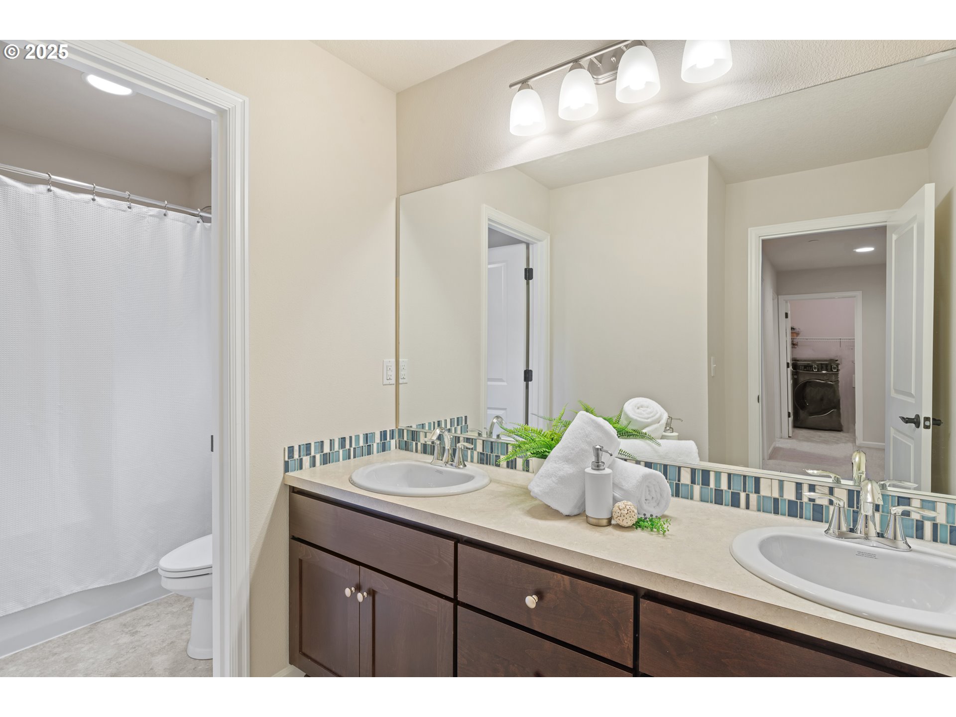 16959 Southeast Rhododendron Street Happy Valley, OR 97086 - Photo 15 of 48 Gallery Image 15