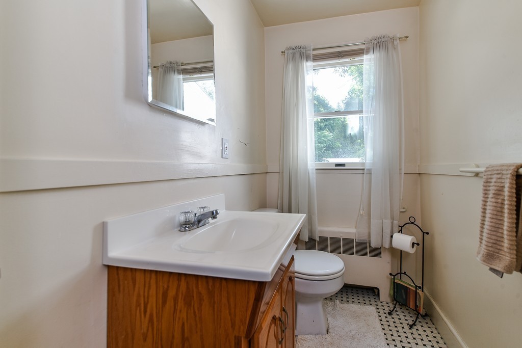 9 Thorpe Road Needham, MA 02494 - Photo 17 of 22