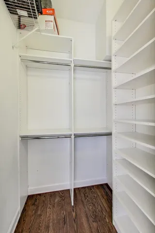 $4,800 | 1332 West Madison Street, Unit 4E, Chicago, IL 60607