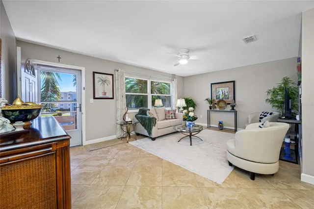 $135,000 | 5530 80th Street North, Unit C302, St. Petersburg, FL 33709