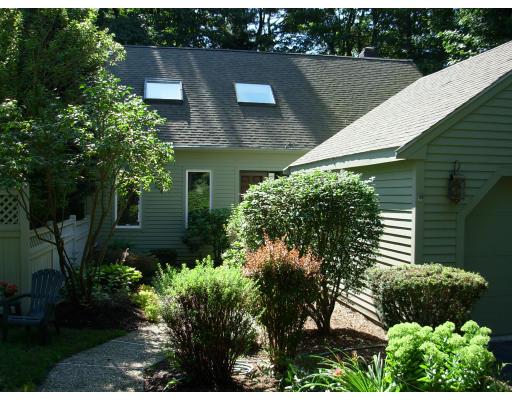 145 Maynard Road Framingham, MA 01701 - Photo 1 of 9 Gallery Image 1