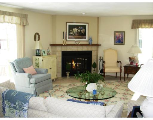 145 Maynard Road Framingham, MA 01701 - Photo 4 of 9 Gallery Image 4