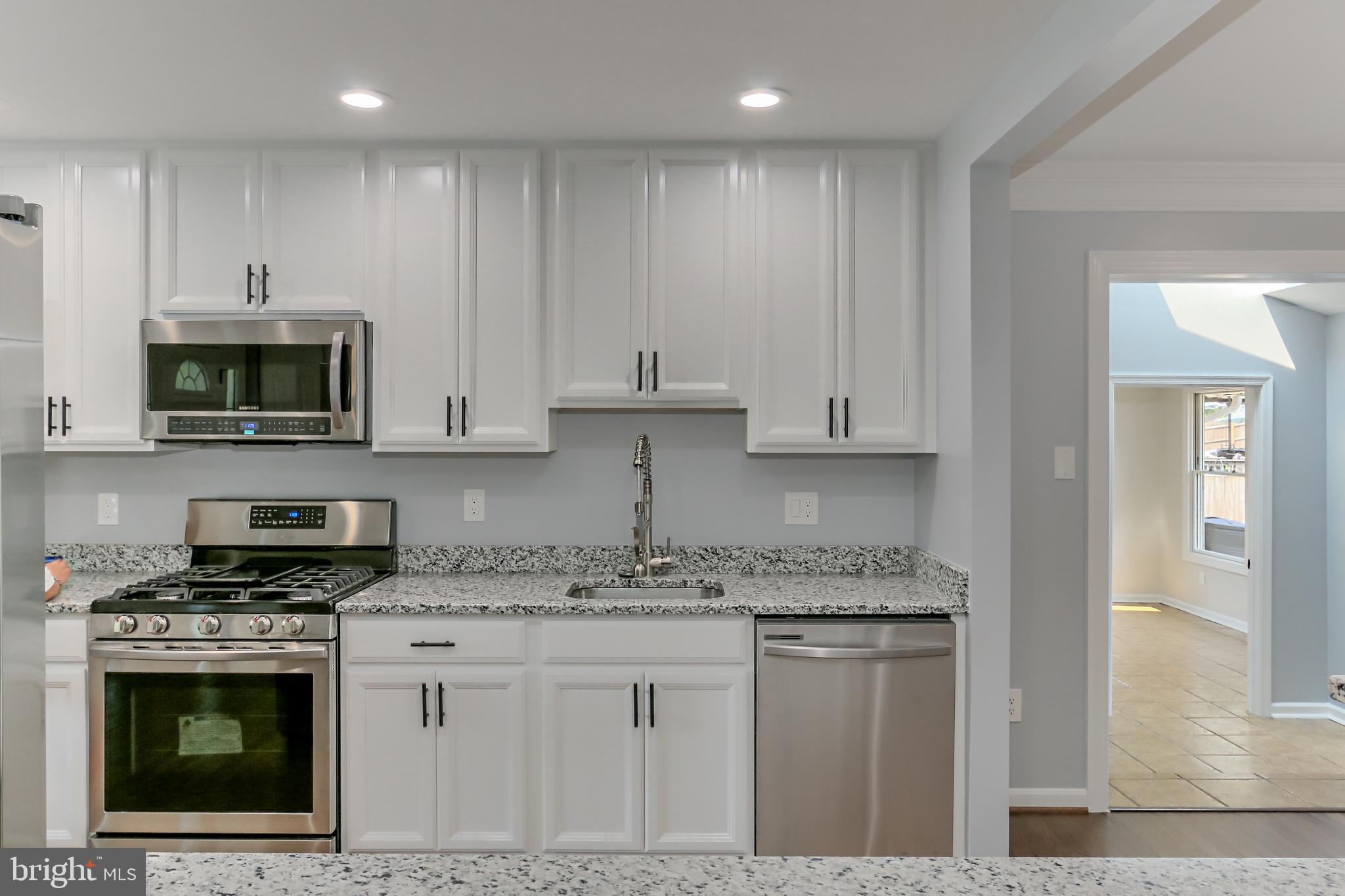 10000 Botsford Road Manassas, VA 20109 - Photo 14 of 43 All new soft close kitchen cabinets