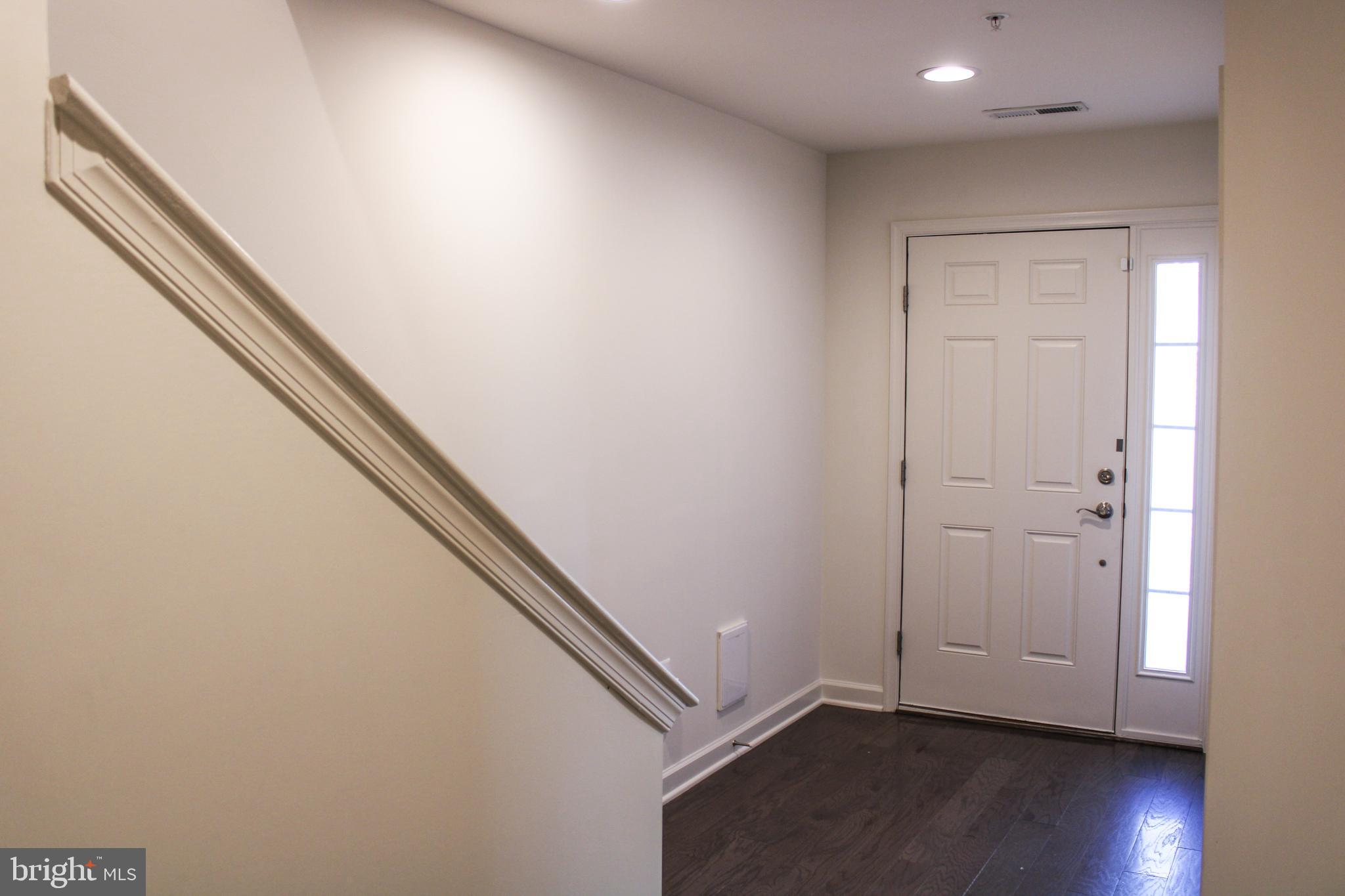 9914 Wood Edge Way Lanham, MD 20706 - Photo 20 of 67
