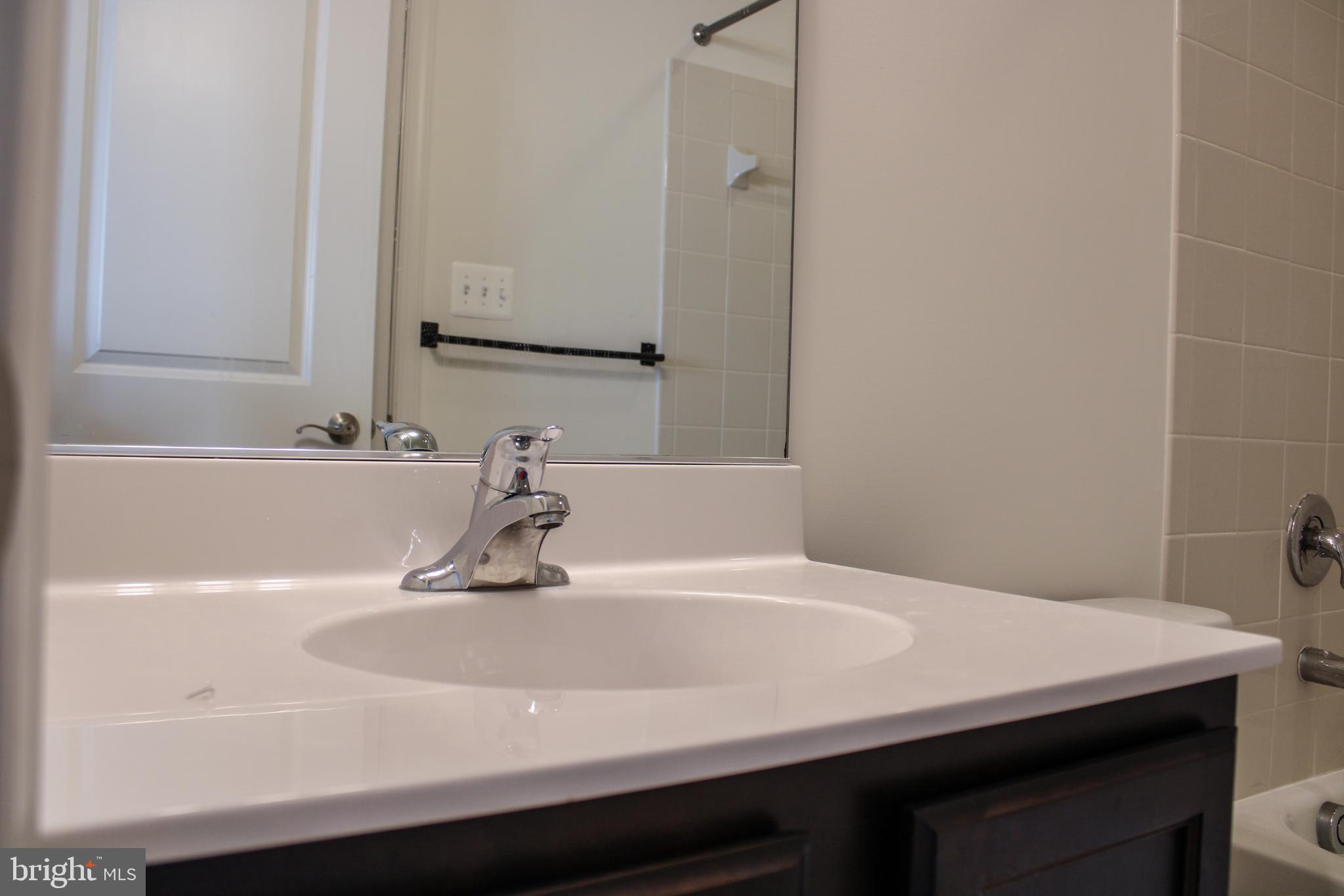 9914 Wood Edge Way Lanham, MD 20706 - Photo 10 of 67