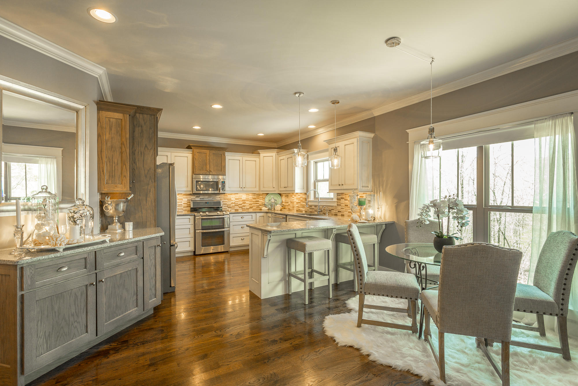 9259 Scarlet Ridge Road, Unit 17 Ooltewah, TN 37363 - Photo 16 of 42 Eat in Kitchen