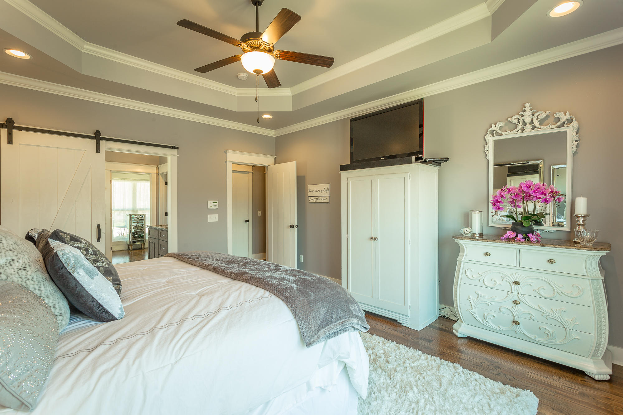 9259 Scarlet Ridge Road, Unit 17 Ooltewah, TN 37363 - Photo 28 of 42 Master Bedroom
