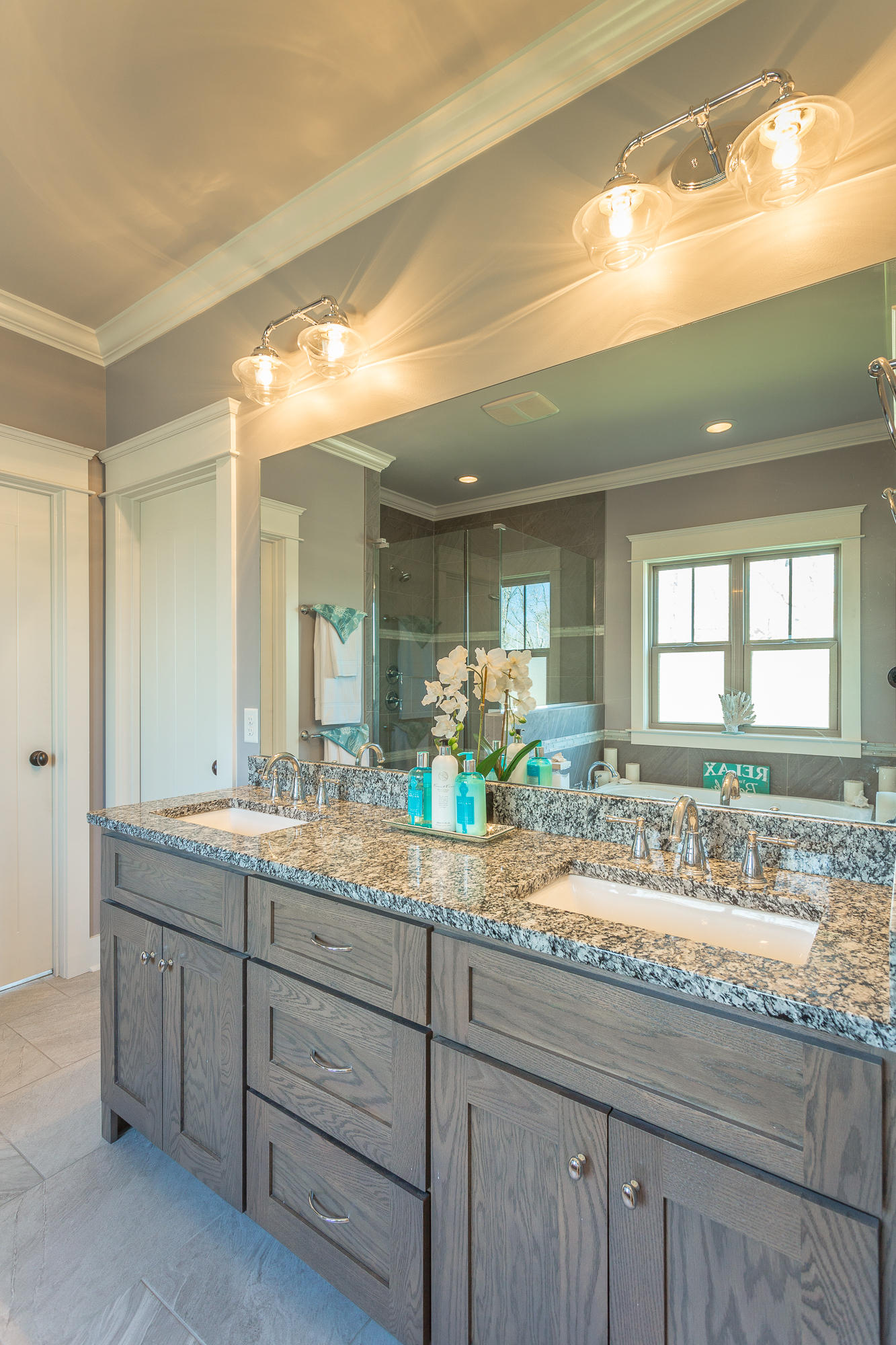 9259 Scarlet Ridge Road, Unit 17 Ooltewah, TN 37363 - Photo 29 of 42 Mastr Bath His and Her Vanities