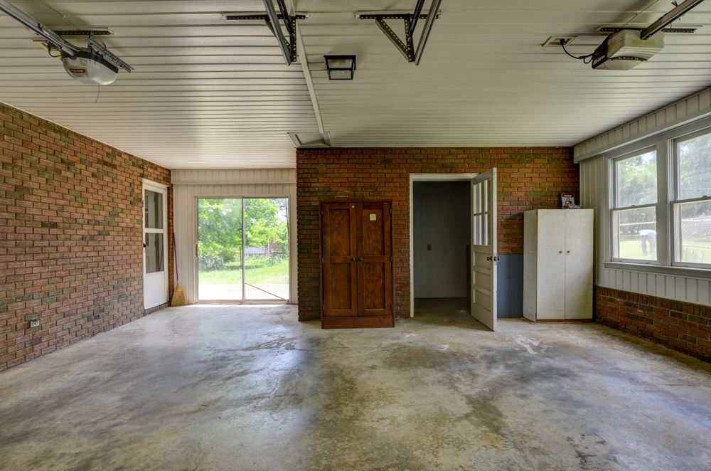 424 Farnsworth Road Spartanburg, SC 29301 - Photo 16 of 25 Gallery Image 16