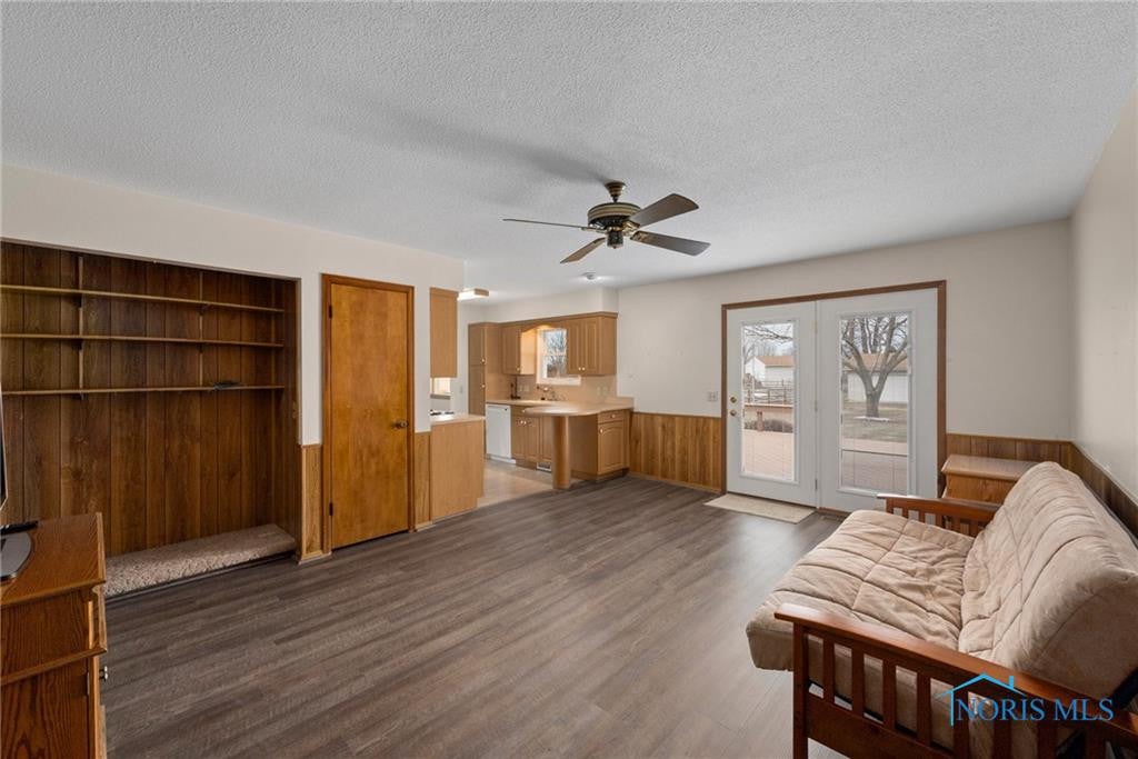 3213 Brown Road Oregon, OH 43616 - Photo 16 of 31 Gallery Image 16