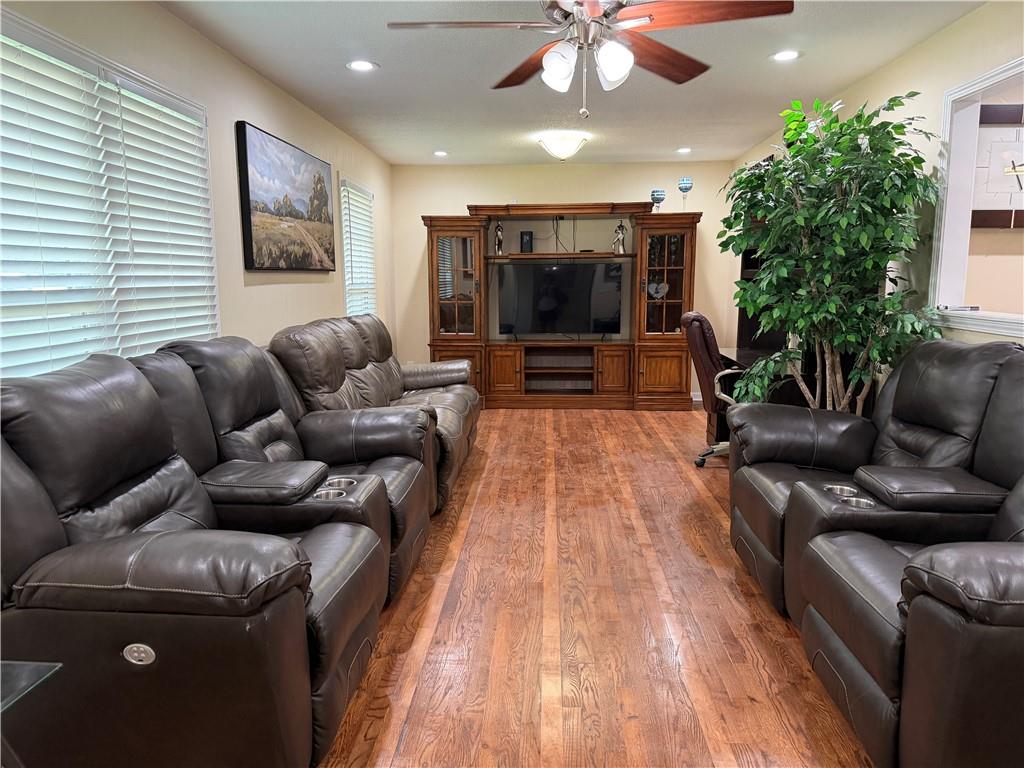 8026 Blue Ridge Boulevard Kansas City, MO 64138 - Photo 24 of 44