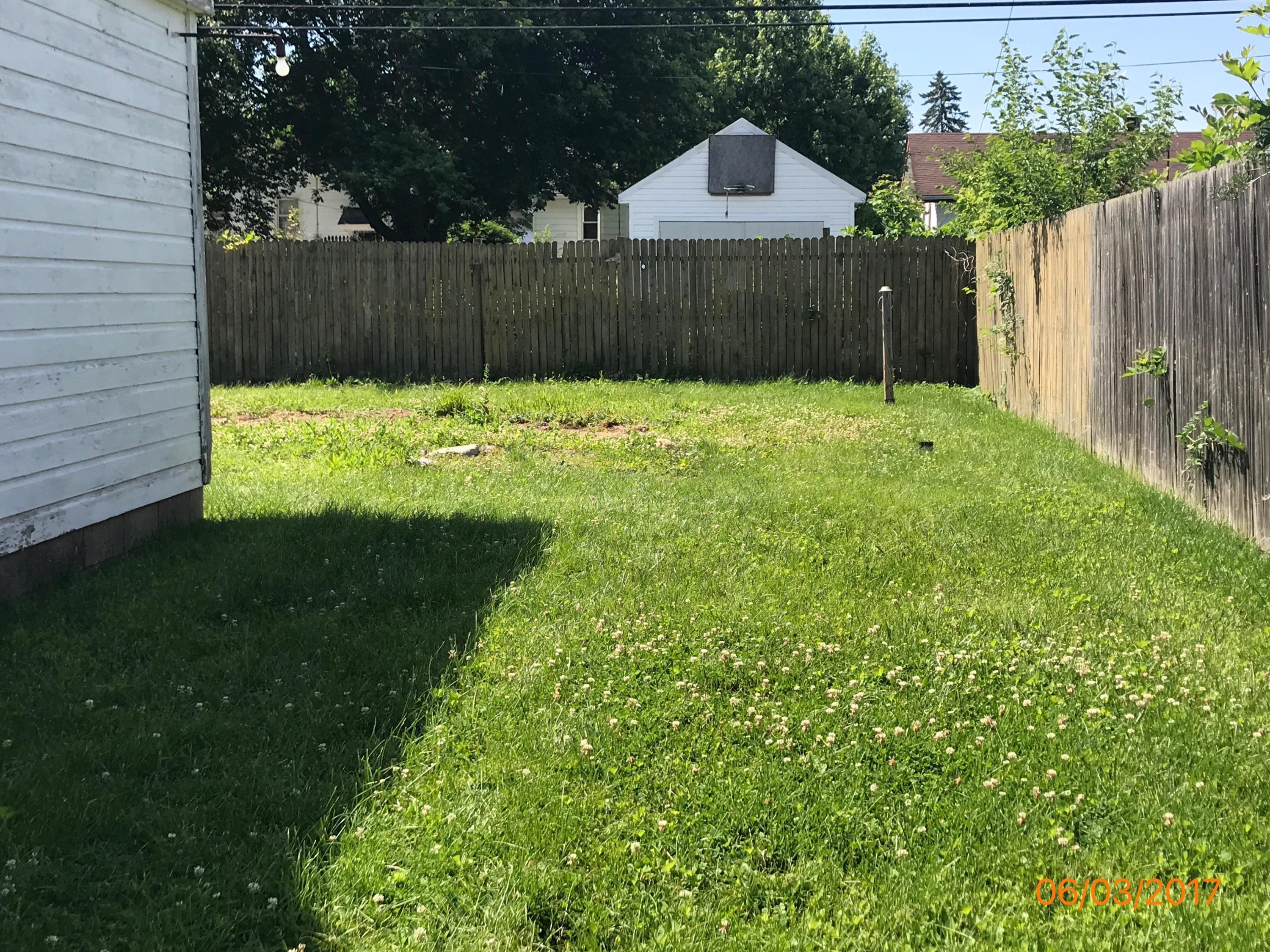 2127 Woodside Avenue Springfield, OH 45503 - Photo 5 of 12