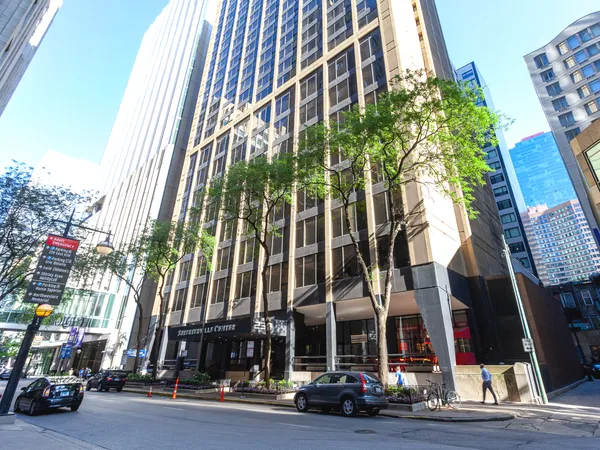 $2,100 | 233 East Erie Street, Unit 1907, Chicago, IL 60611