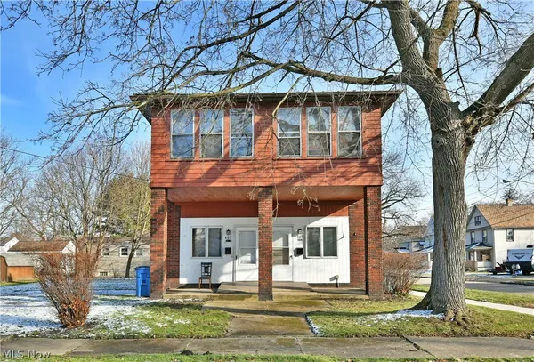 $850 | 401 Williams Street Southeast, Unit 2, Niles, OH 44446