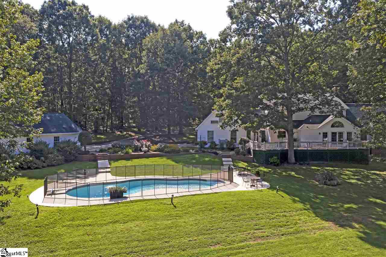 4160 Ridge Road Greer, SC 29651 - Photo 1 of 17