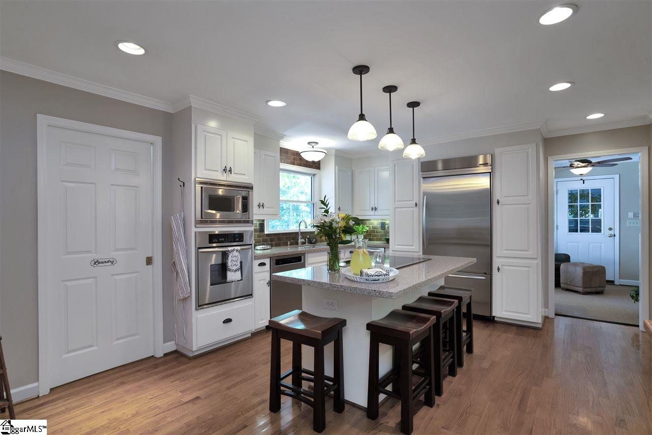 4160 Ridge Road Greer, SC 29651 - Photo 5 of 17