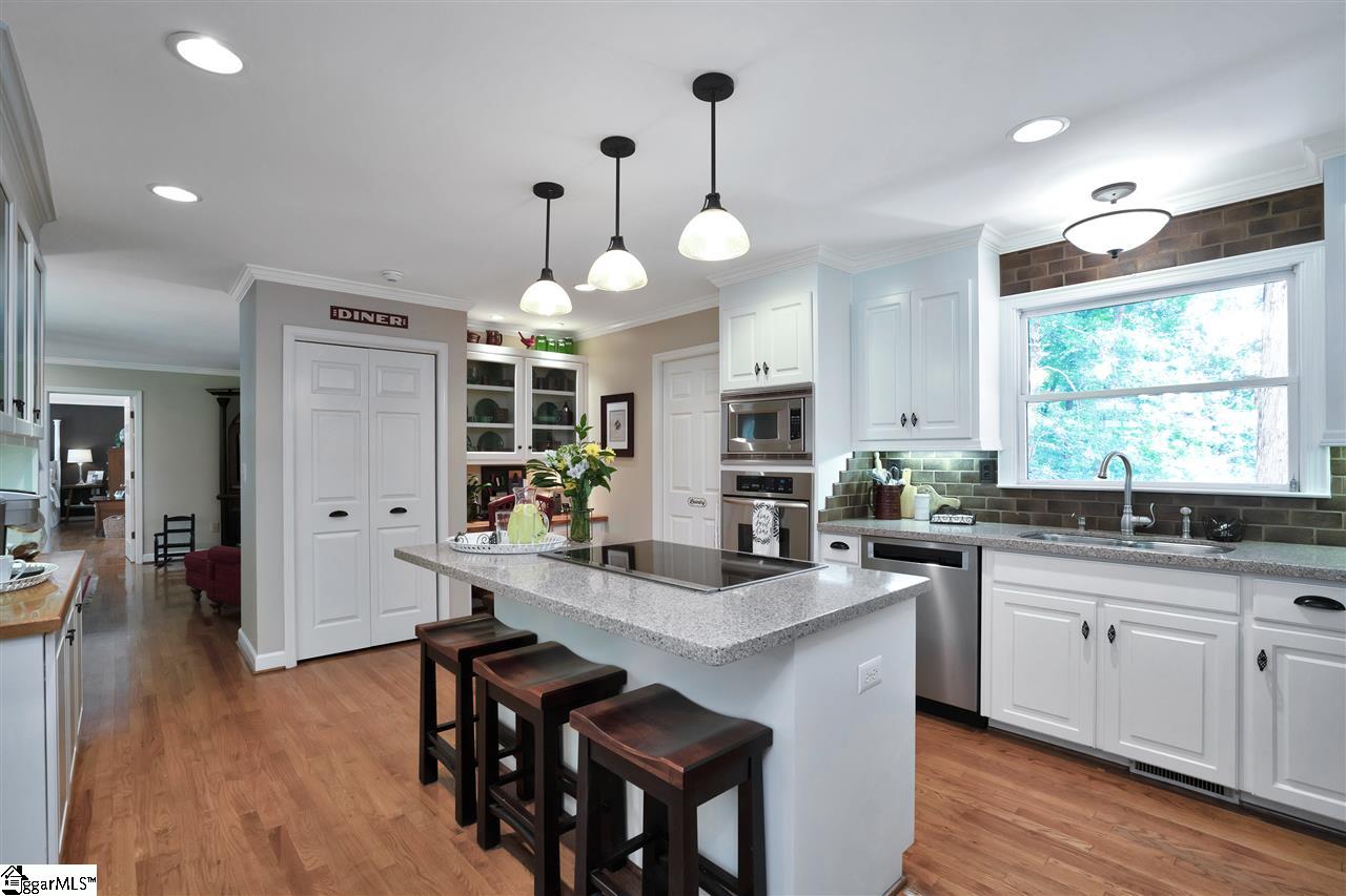 4160 Ridge Road Greer, SC 29651 - Photo 6 of 17