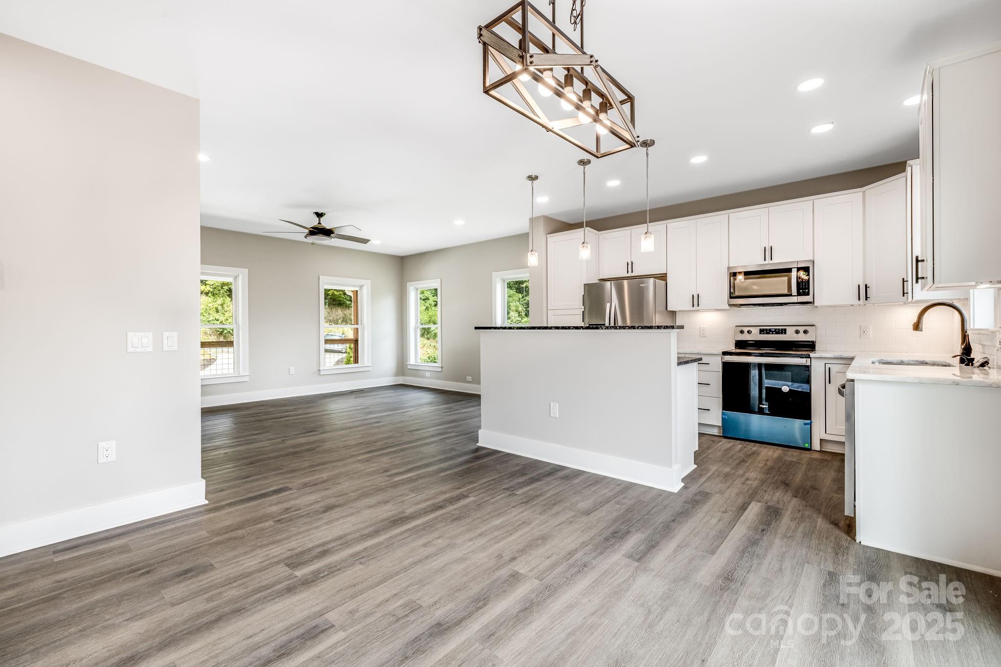 338 Espen Ridge Asheville, NC 28804 - Photo 14 of 48