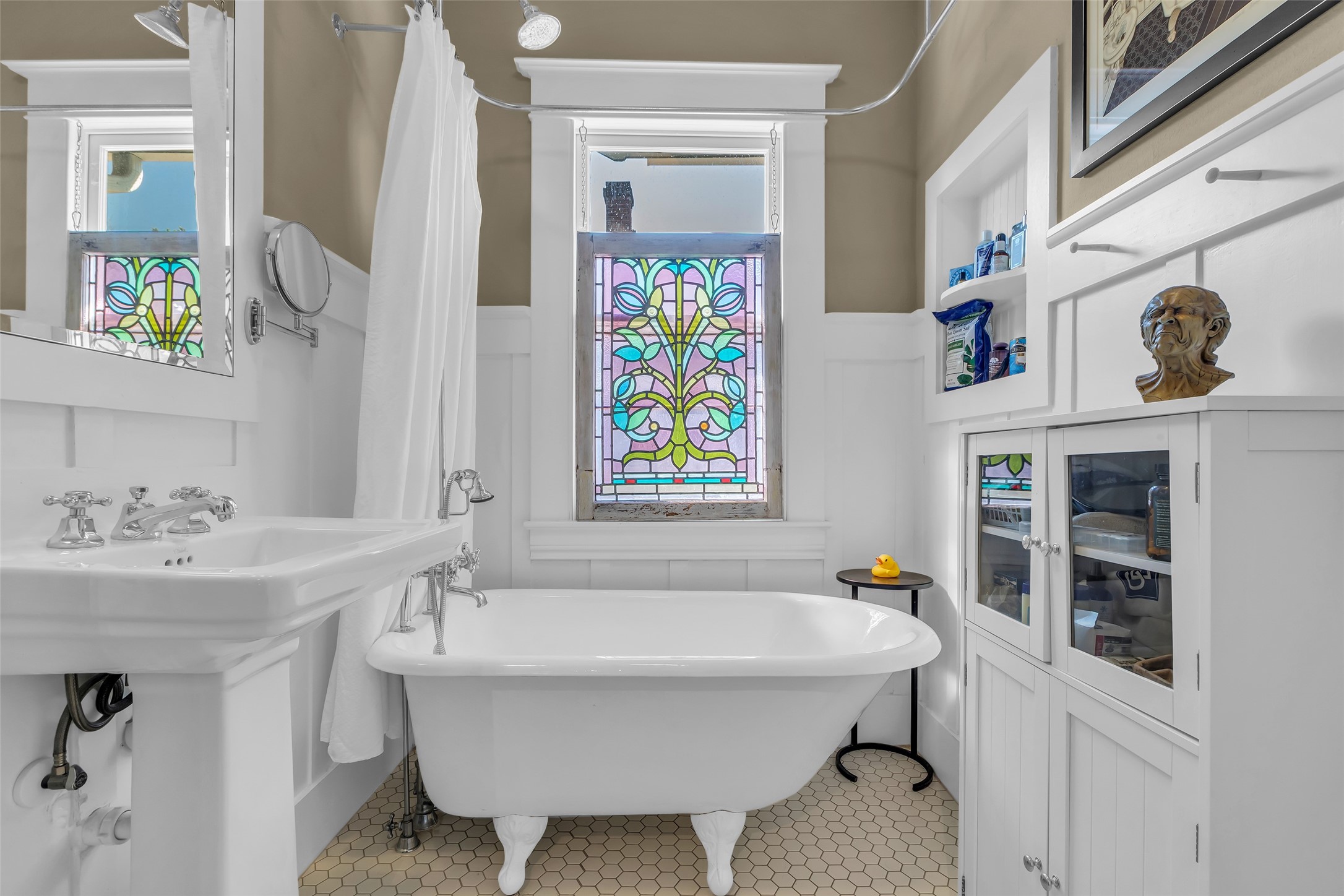 2606 Hopkins Street Houston, TX 77006 - Photo 19 of 30