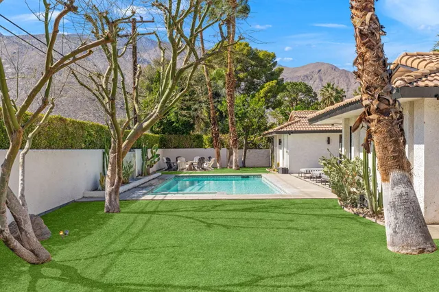 $2,150,000 | 505 North Camino Real, Palm Springs, CA 92262