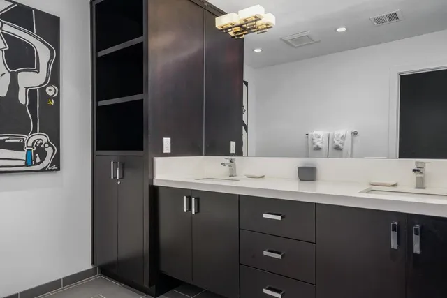 $2,150,000 | 505 North Camino Real, Palm Springs, CA 92262