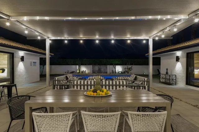 $2,150,000 | 505 North Camino Real, Palm Springs, CA 92262