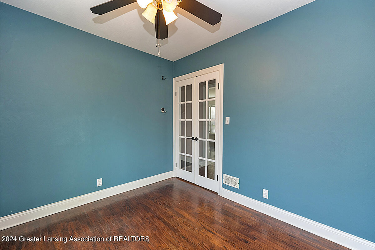 820 Huntington Road East Lansing, MI 48823 - Photo 23 of 30 Office