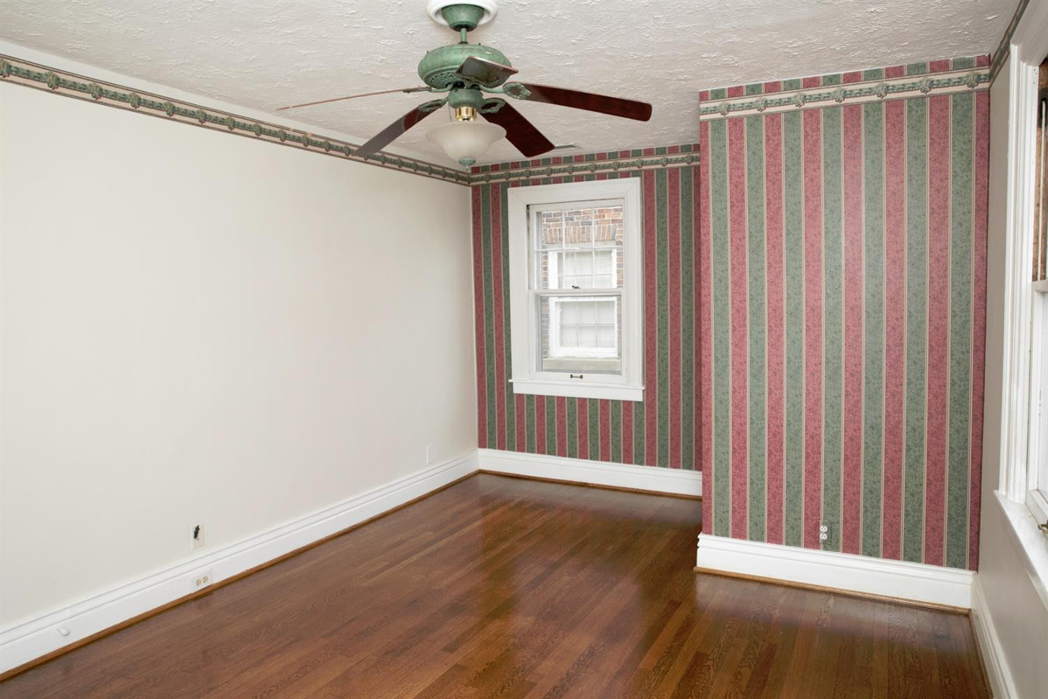319 Sycamore Road Lexington, KY 40502 - Photo 27 of 40 Photo 27
