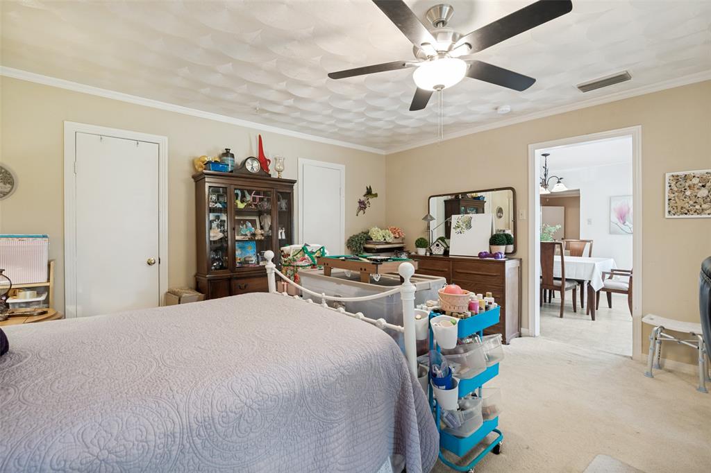 1026 South Sam Houston Road Mesquite, TX 75149 - Photo 22 of 39
