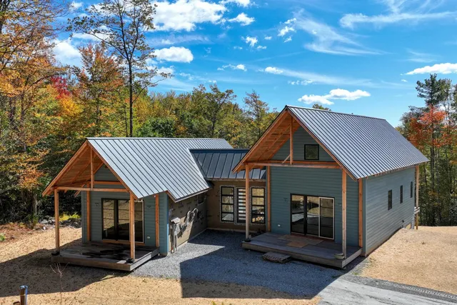 $795,000 | 475 20 Mile Stream Road, Reading, VT 05153