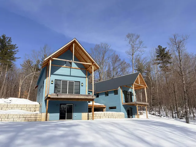 $795,000 | 475 20 Mile Stream Road, Reading, VT 05153