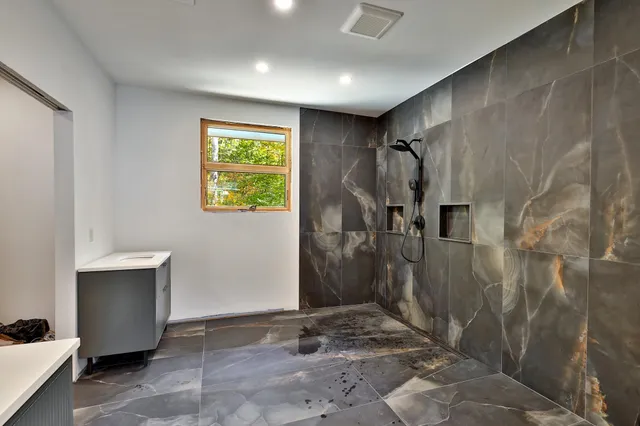 $795,000 | 475 20 Mile Stream Road, Reading, VT 05153