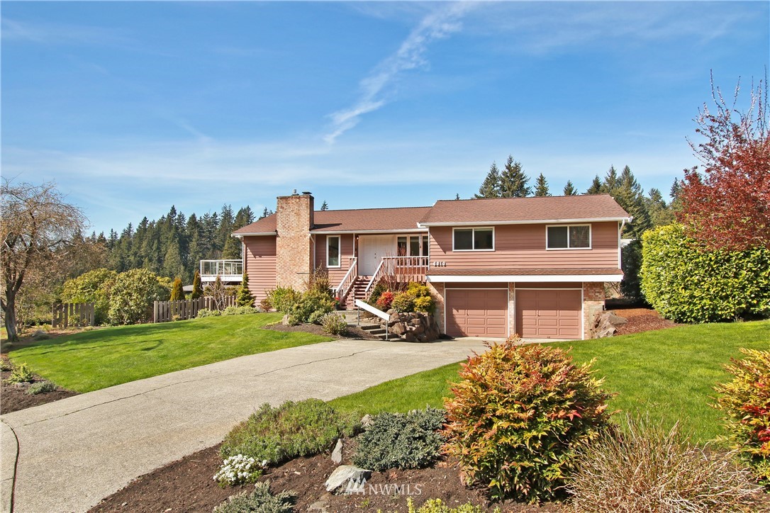 6313 147th Street Southwest Edmonds, WA 98026 - Photo 2 of 28 Gallery Image 2