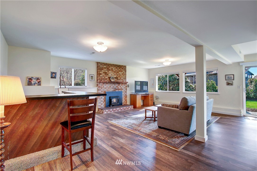 6313 147th Street Southwest Edmonds, WA 98026 - Photo 21 of 28 Gallery Image 21