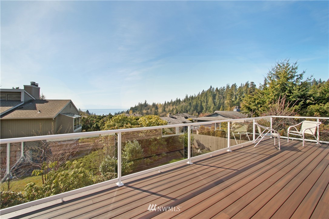 6313 147th Street Southwest Edmonds, WA 98026 - Photo 8 of 28 Gallery Image 8