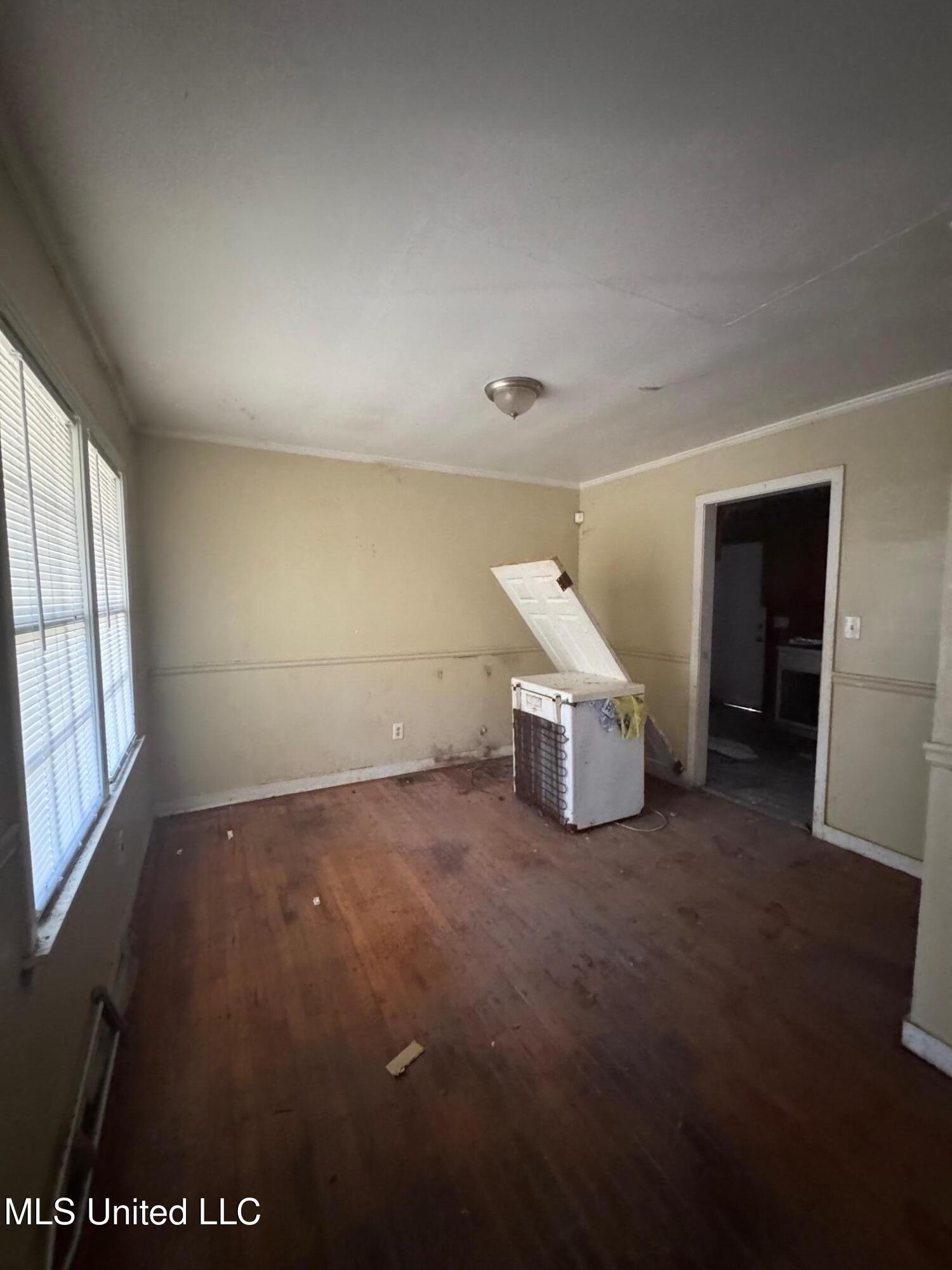 2870 Revere Street Jackson, MS 39212 - Photo 6 of 14 IMG_5477