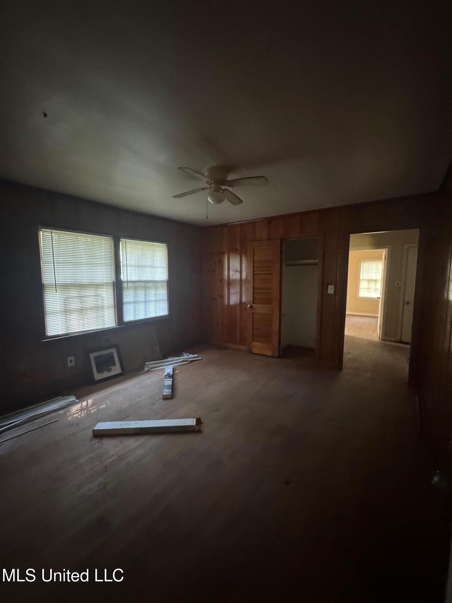 2870 Revere Street Jackson, MS 39212 - Photo 8 of 14 IMG_5481