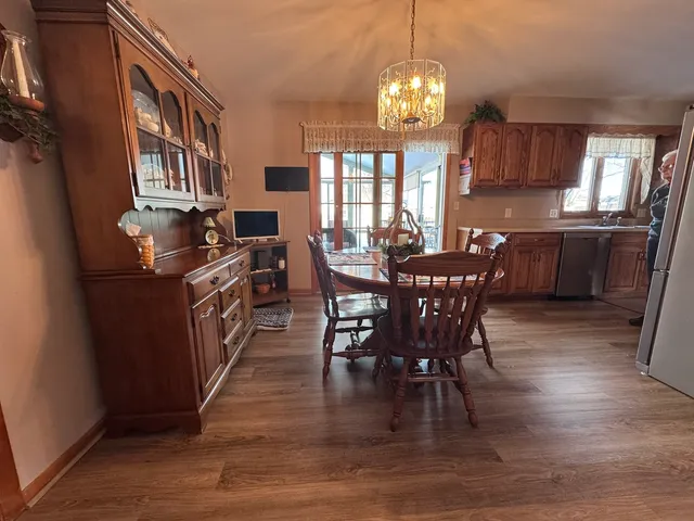 $255,500 | 918 East Le Fevre Avenue, Gibson City, IL 60936