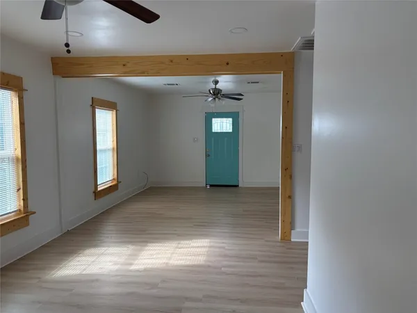 $1,850 | 9210 East Ave O, Houston, TX 77012