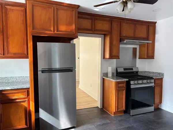 $1,850 | 9210 East Ave O, Houston, TX 77012