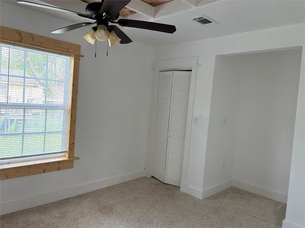 $1,850 | 9210 East Ave O, Houston, TX 77012