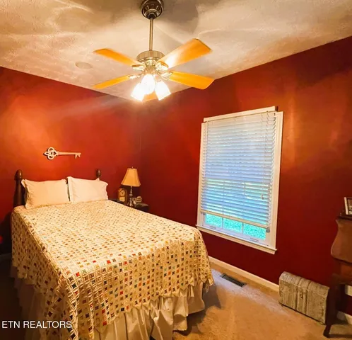 $599,900 | 8209 Stratton Wood Circle, Knoxville, TN 37919