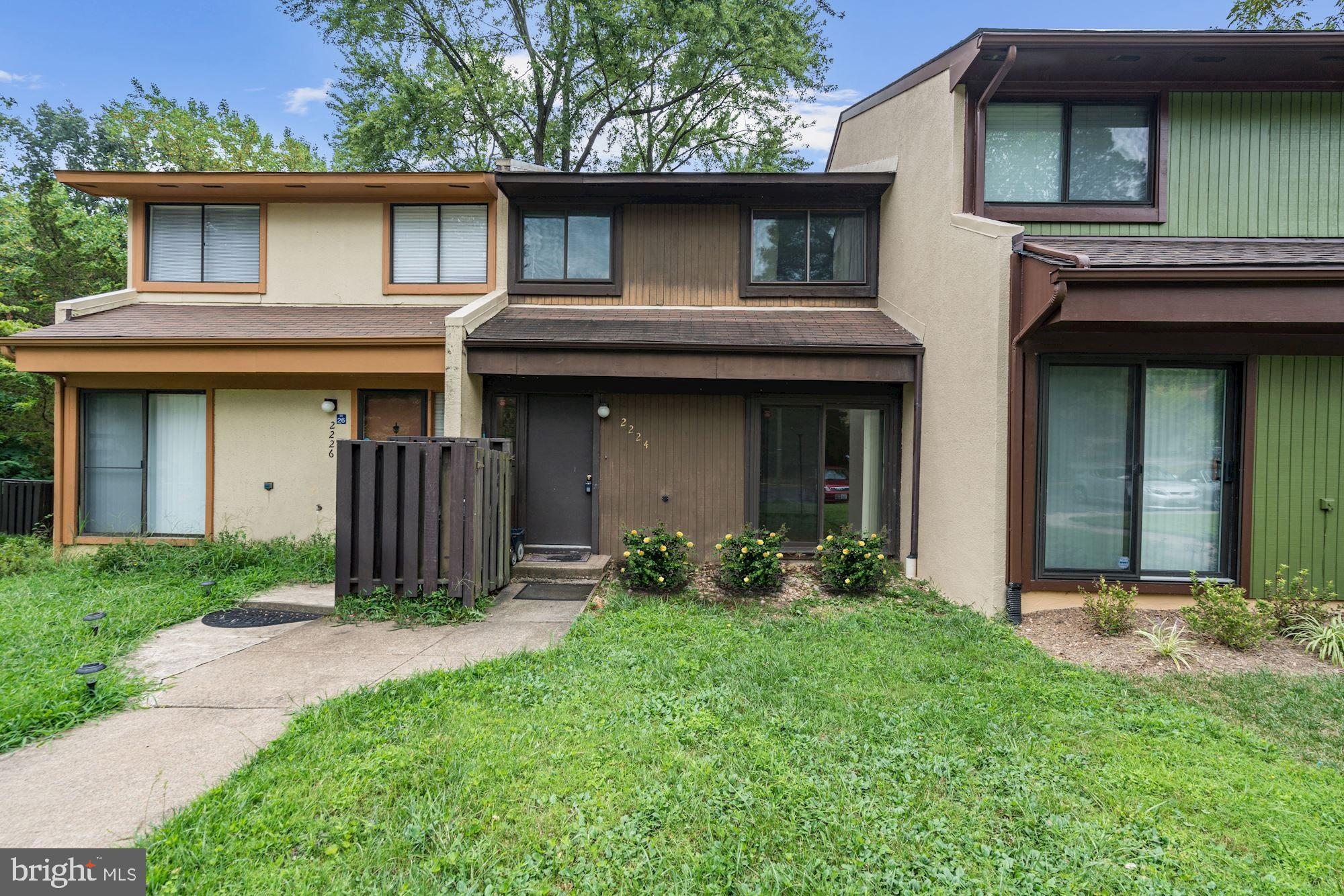 2224 Cartwright Place Reston, VA 20191 - Photo 1 of 26 Gallery Image 1