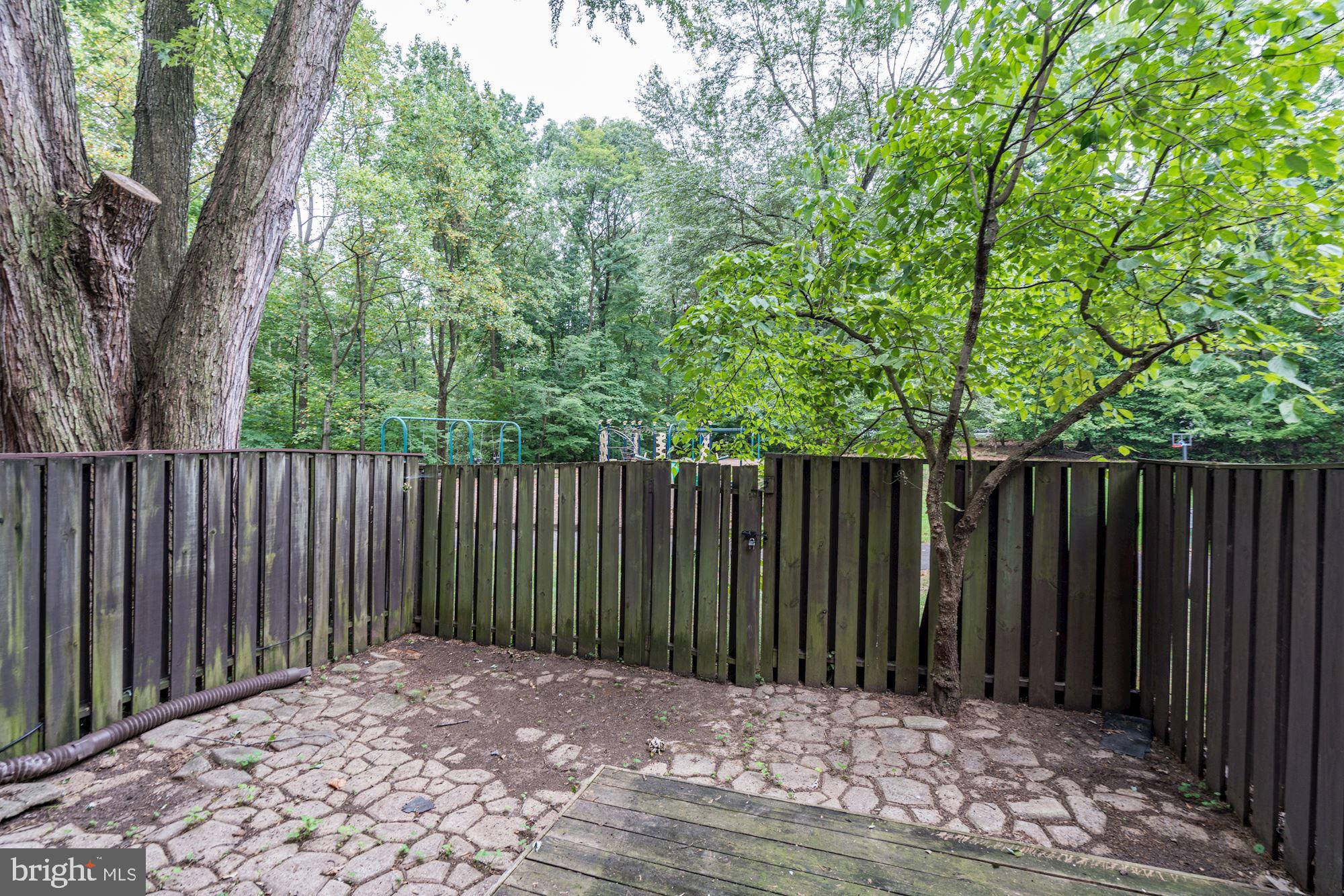 2224 Cartwright Place Reston, VA 20191 - Photo 17 of 26 Gallery Image 17