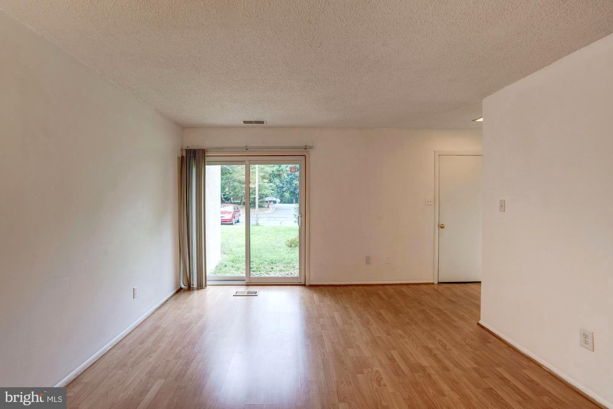 2224 Cartwright Place Reston, VA 20191 - Photo 3 of 26 Gallery Image 3