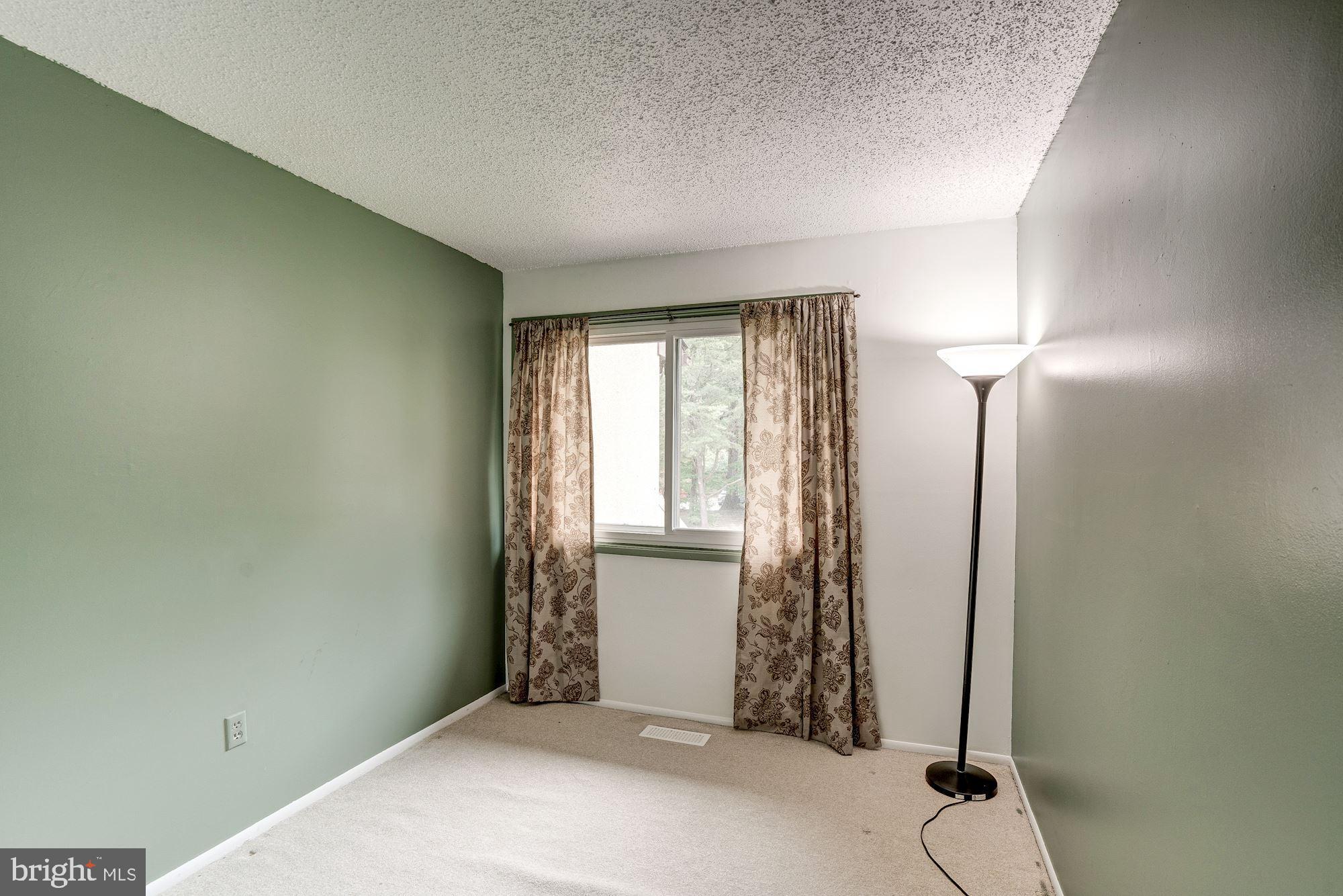 2224 Cartwright Place Reston, VA 20191 - Photo 10 of 26 Gallery Image 10