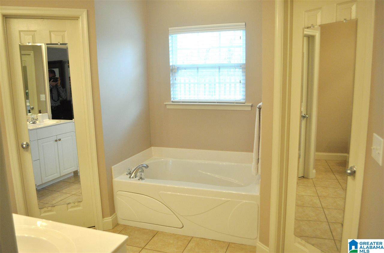 263 Creekside Lane Pelham, AL 35124 - Photo 22 of 34
